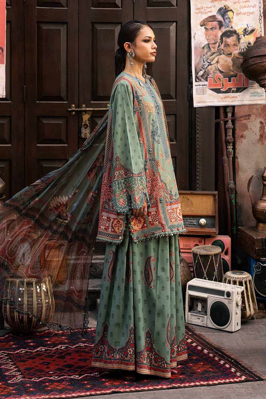 Maria B MPrints Embroidered Cambric Unstitched 3Pc Suit MPT-3102-A