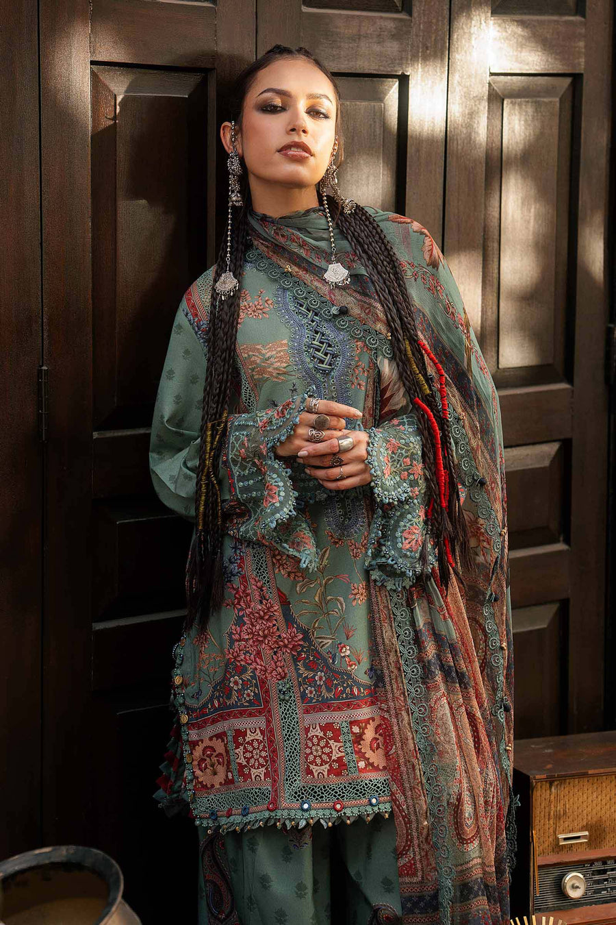 Maria B MPrints Embroidered Cambric Unstitched 3Pc Suit MPT-3102-A