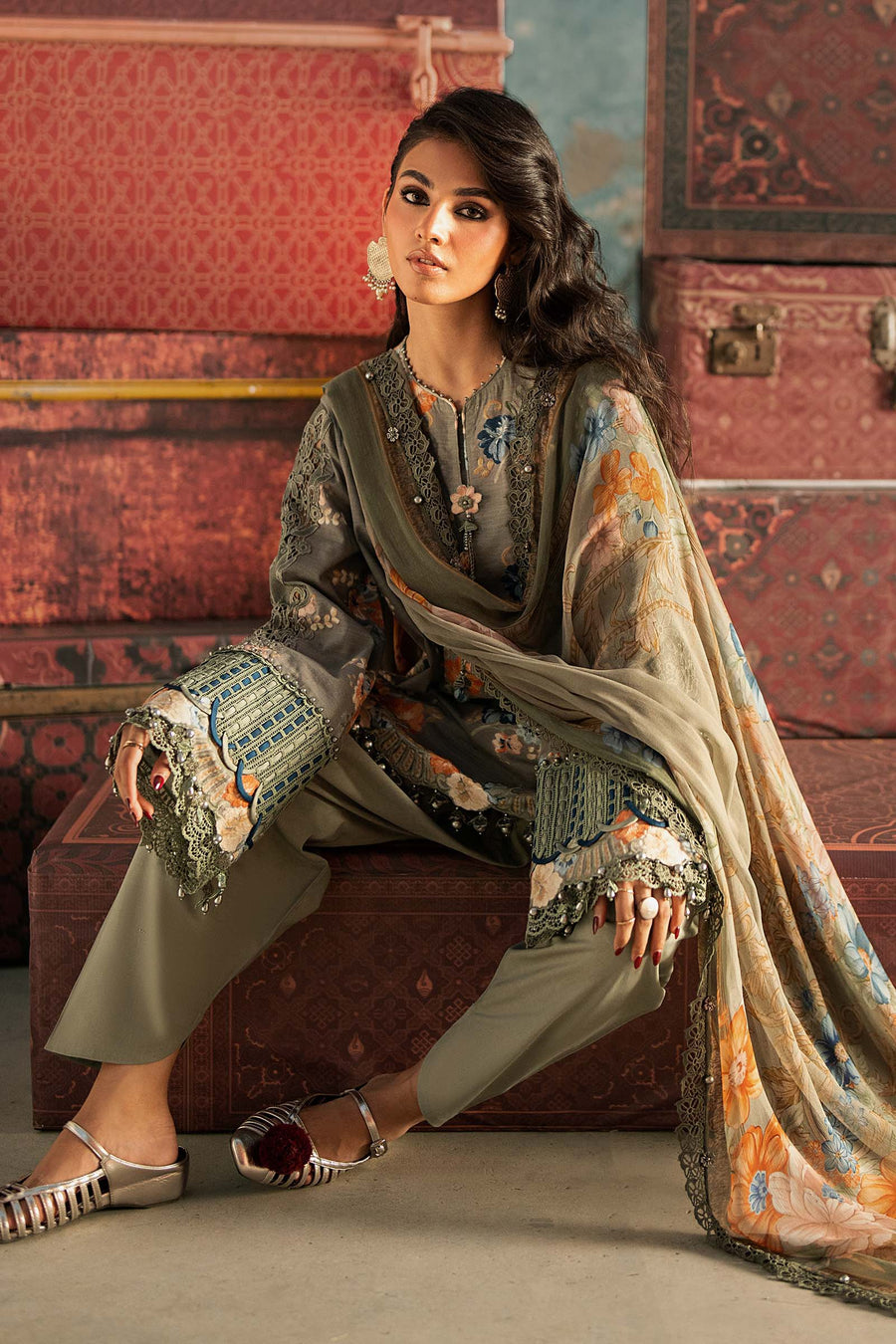 Maria B MPrints Embroidered Cambric Unstitched 3Pc Suit MPT-3103-A
