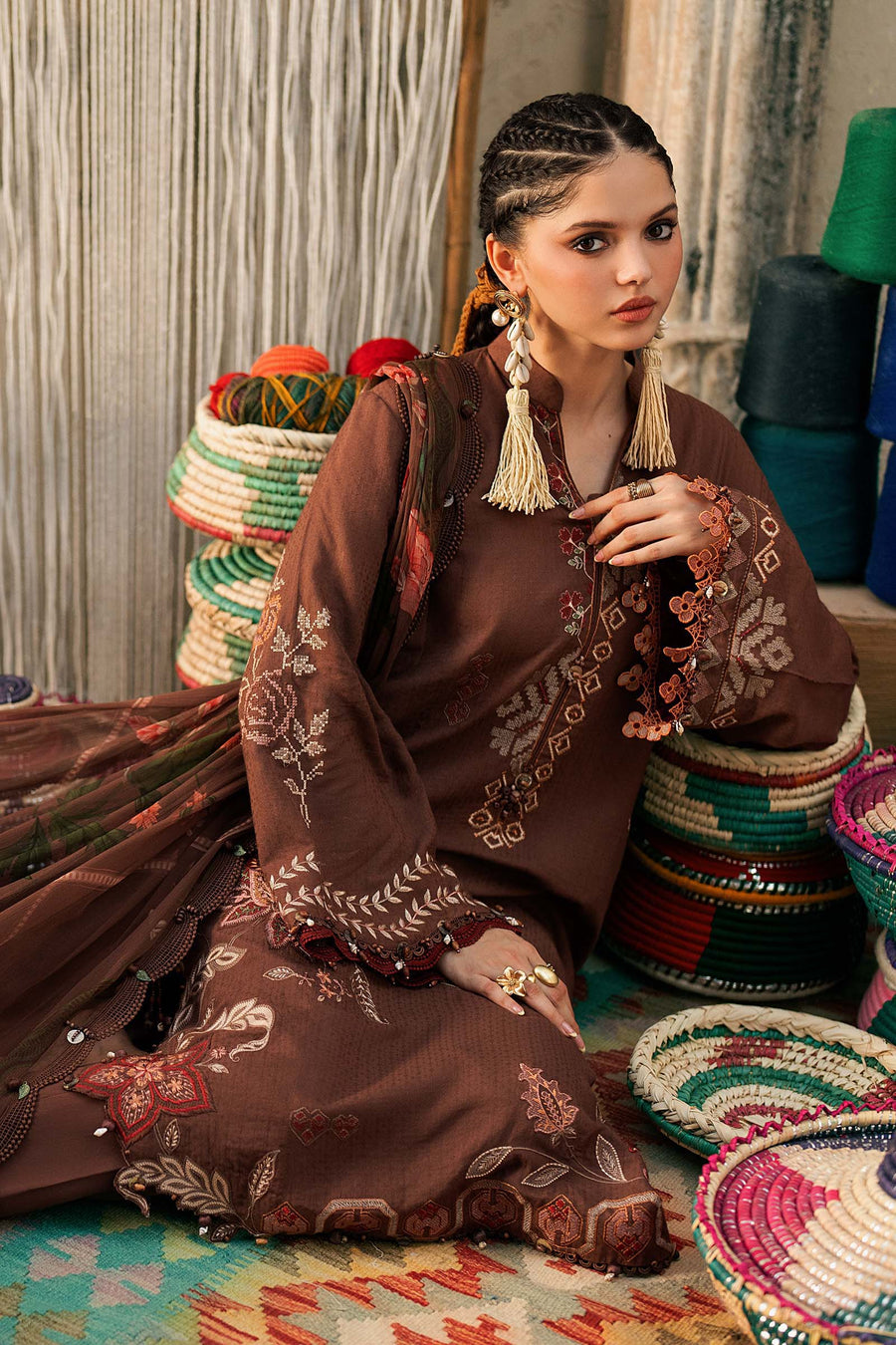 Maria B MPrints Embroidered Linen Unstitched 3Pc Suit MPT-3110-B