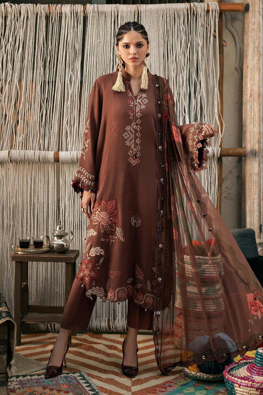 Maria B MPrints Embroidered Linen Unstitched 3Pc Suit MPT-3110-B