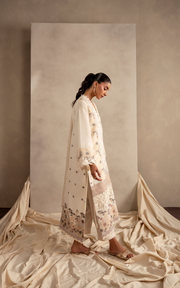 Asifa & Nabeel Meraki Embroidered Lawn Unstitched 3Pc Suit MSSL-09 Cloud Nine