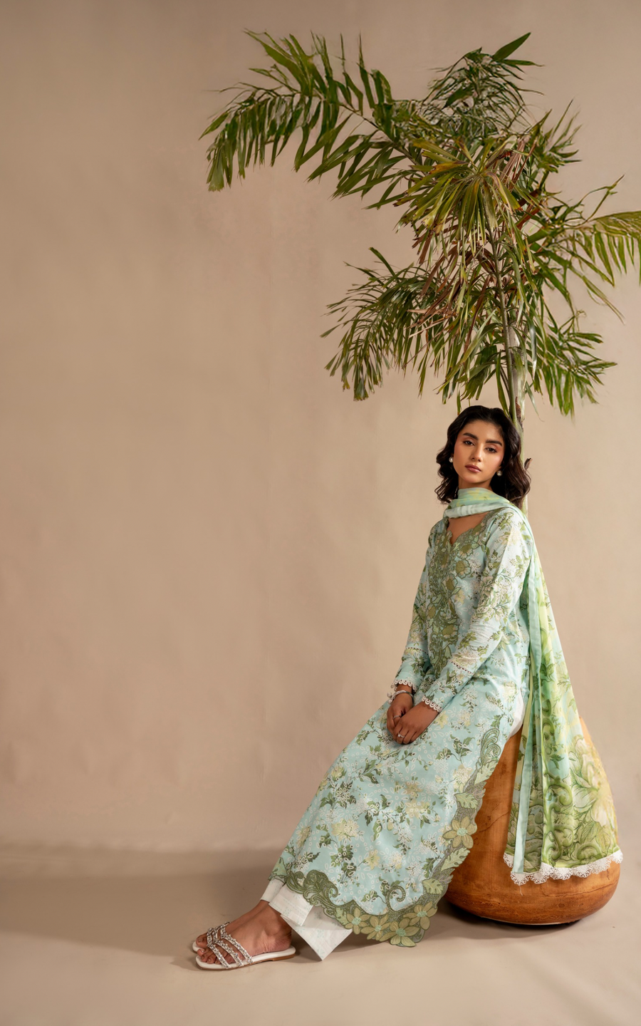 Asifa & Nabeel Meraki Embroidered Lawn Unstitched 3Pc Suit MSSL-12 Mint Mosaic