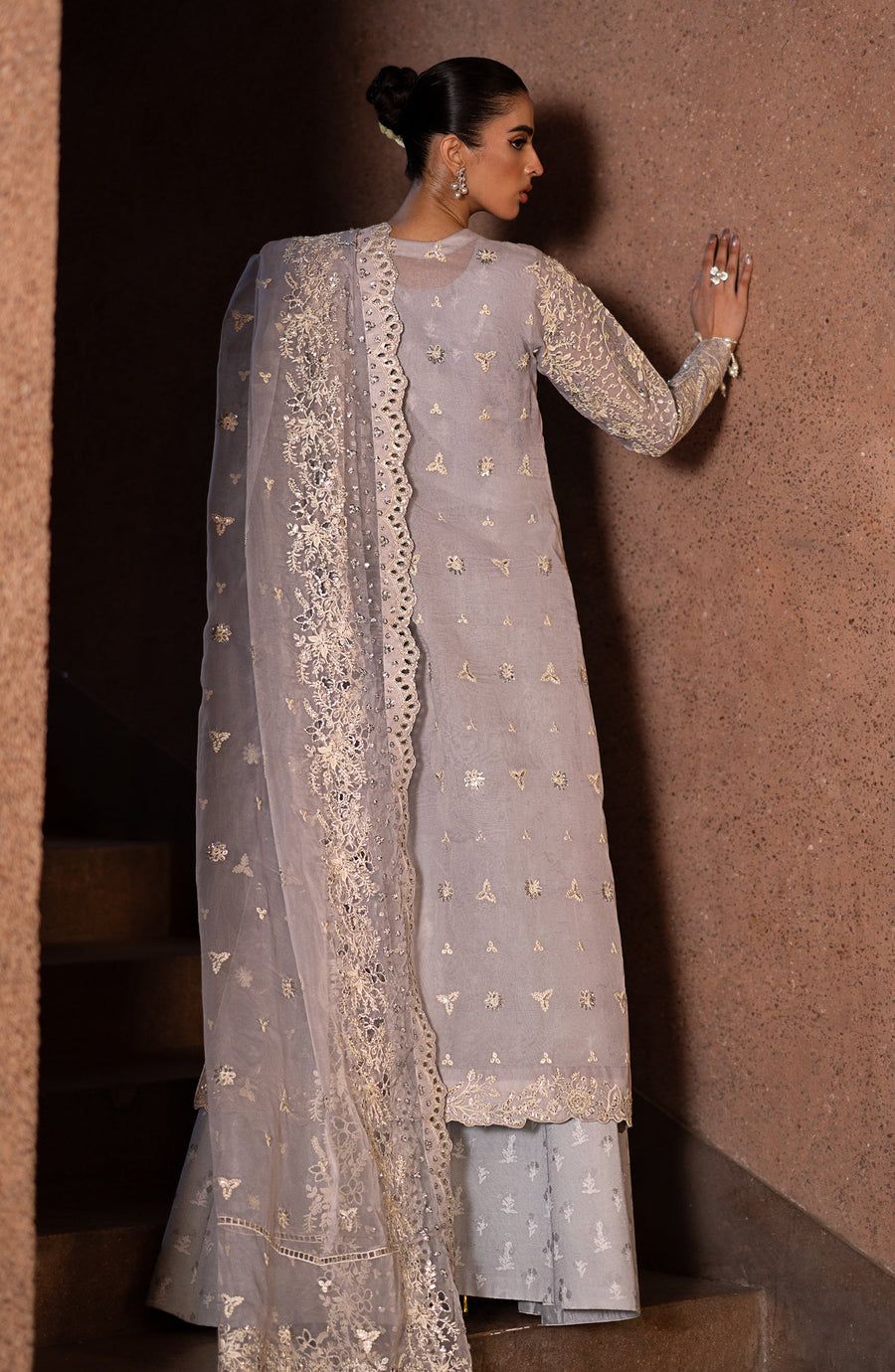 wedding dresses now