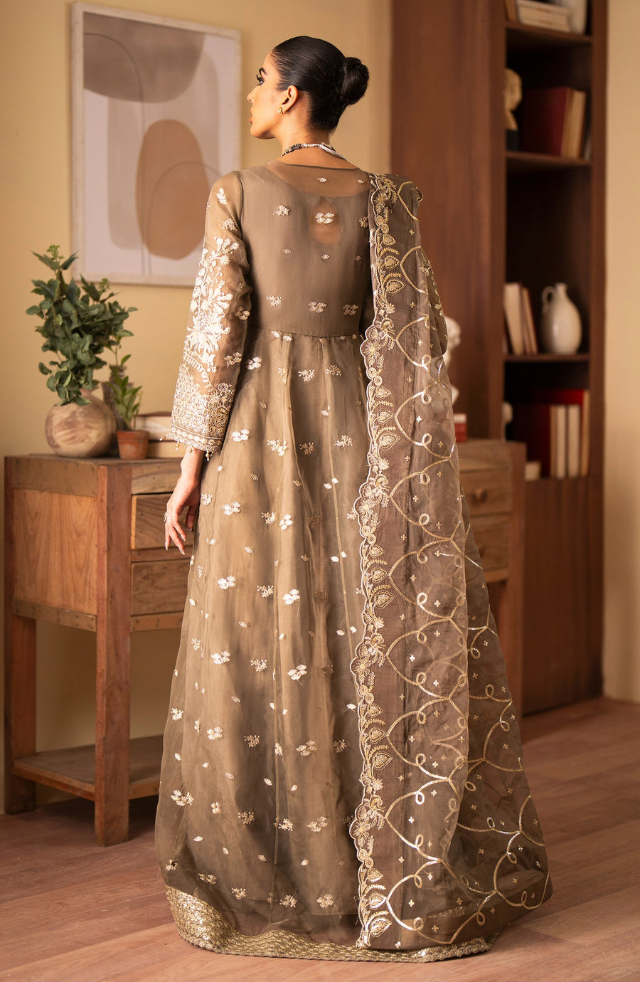 Emaan Adeel Romansiyyah Embroidered Organza Unstitched 3Pc Suit - Yesra
