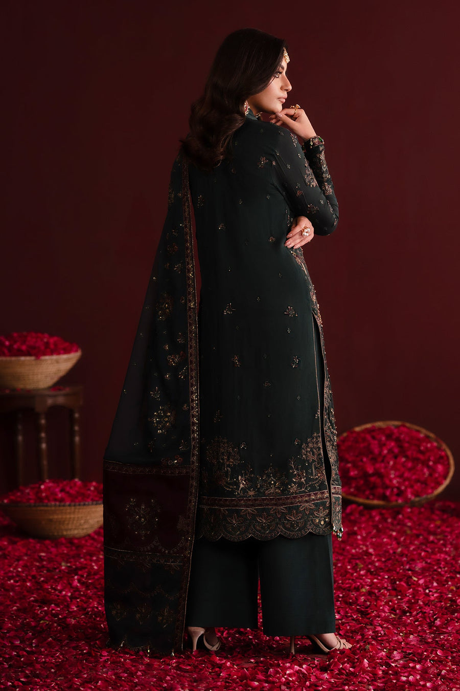 Emaan Adeel Nooresha Embroidered Chiffon Unstitched 3Pc Suit - Kavya