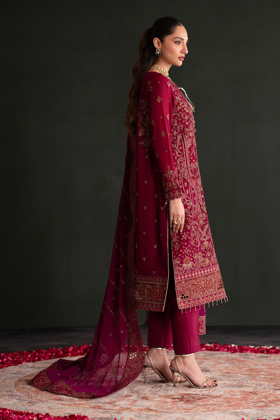 Emaan Adeel Nooresha Embroidered Chiffon Unstitched 3Pc Suit - Nishta