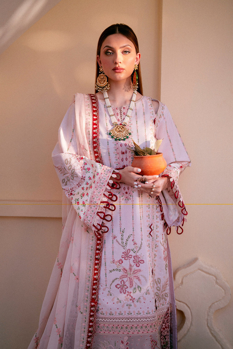Zarposh Sangat Embroidered Lawn Unstitched 3Pc Suit - Zeenat