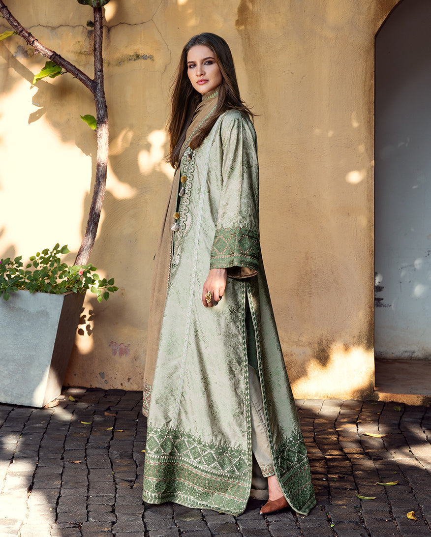 MUSHQ Broadway Embroidered Viscose Unstitched 3Pc Suit - Solare