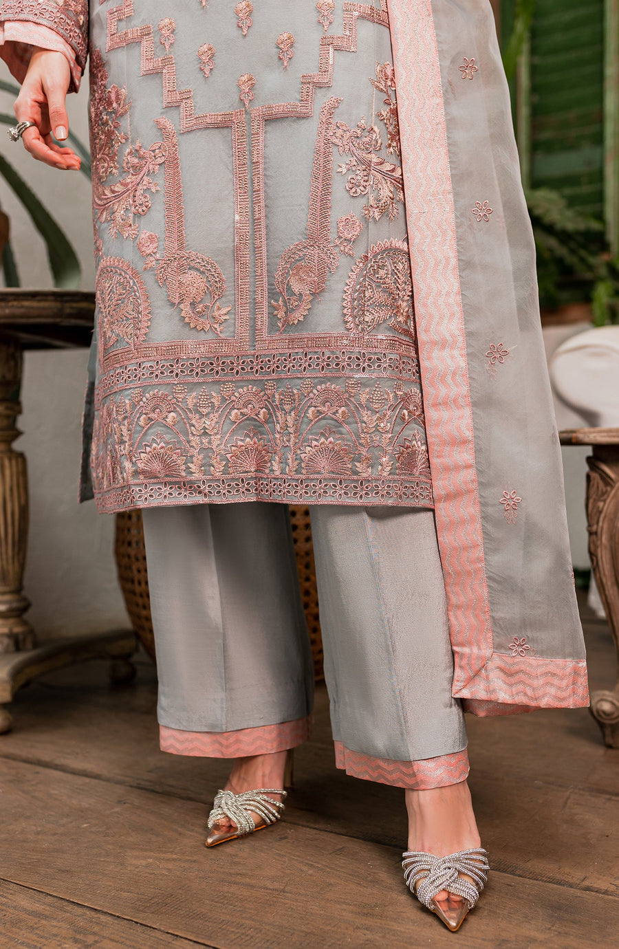 Maryum N Maria Sorina Embroidered Organza Unstitched 3Pc Suit MW23-510