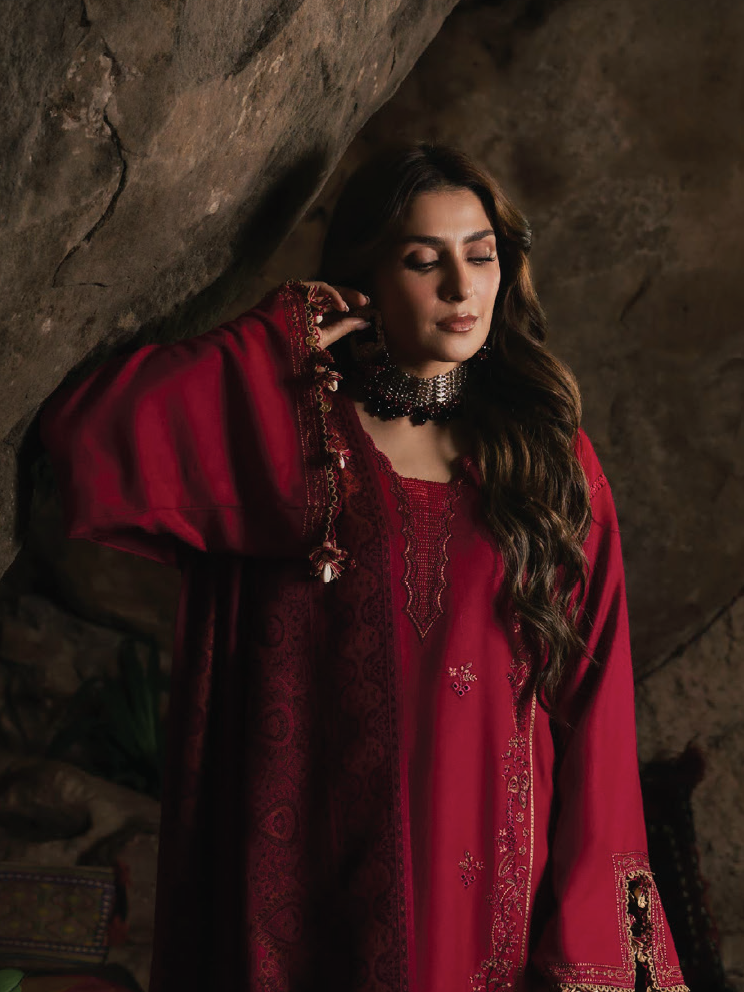 IZEL Musafir Embroidered Italian Woolen Unstitched 3Pc Suit - Aroha