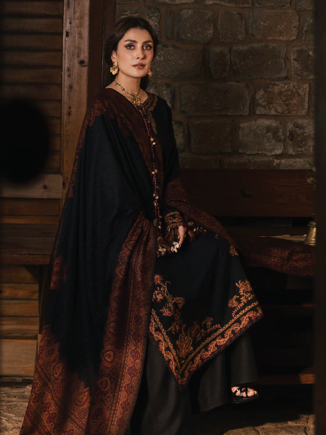 IZEL Musafir Embroidered Italian Woolen Unstitched 3Pc Suit - Rameen
