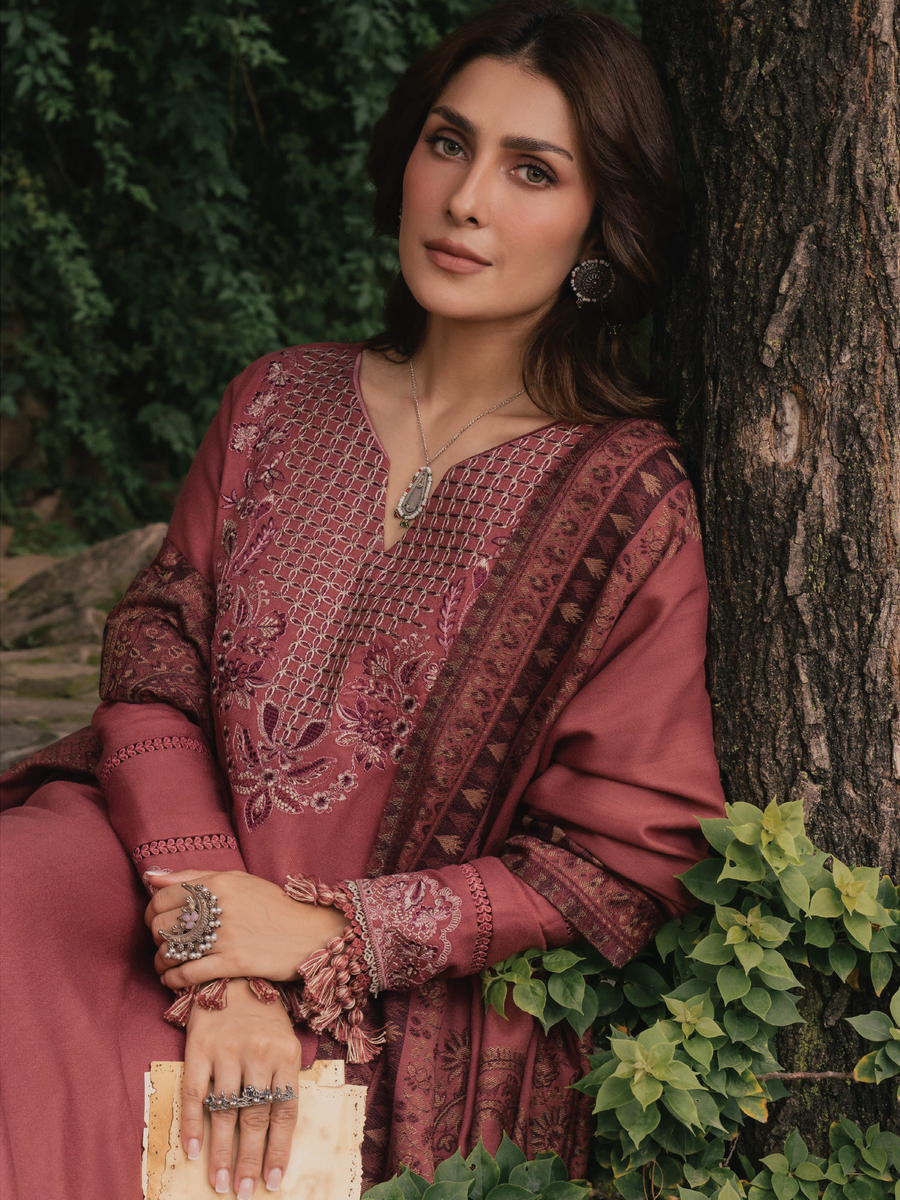 IZEL Musafir Embroidered Italian Woolen Unstitched 3Pc Suit - Zeba