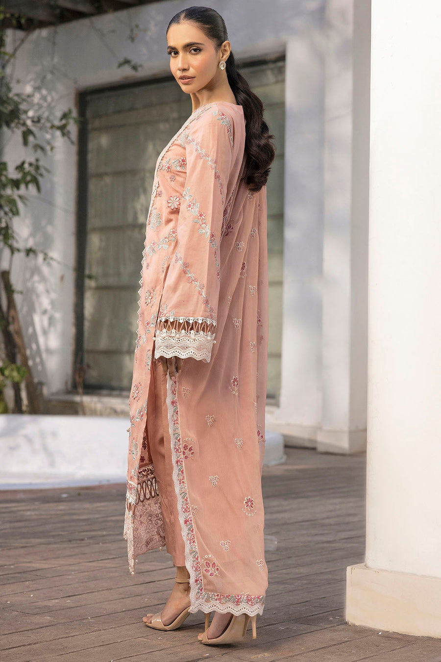 Motifz Premium Embroidered Lawn Unstitched 3Pc Suit 5309-BRIELLE