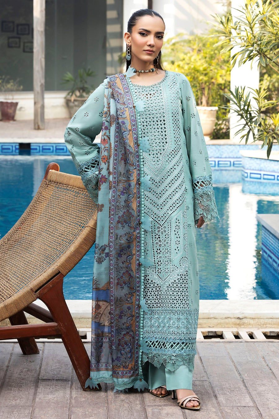 Motifz Premium Embroidered Lawn Unstitched 3Pc Suit 5328-ISABEAU