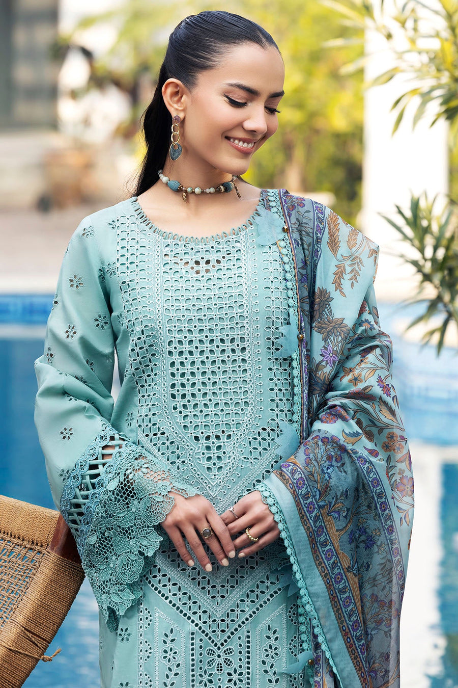 Motifz Premium Embroidered Lawn Unstitched 3Pc Suit 5328-ISABEAU