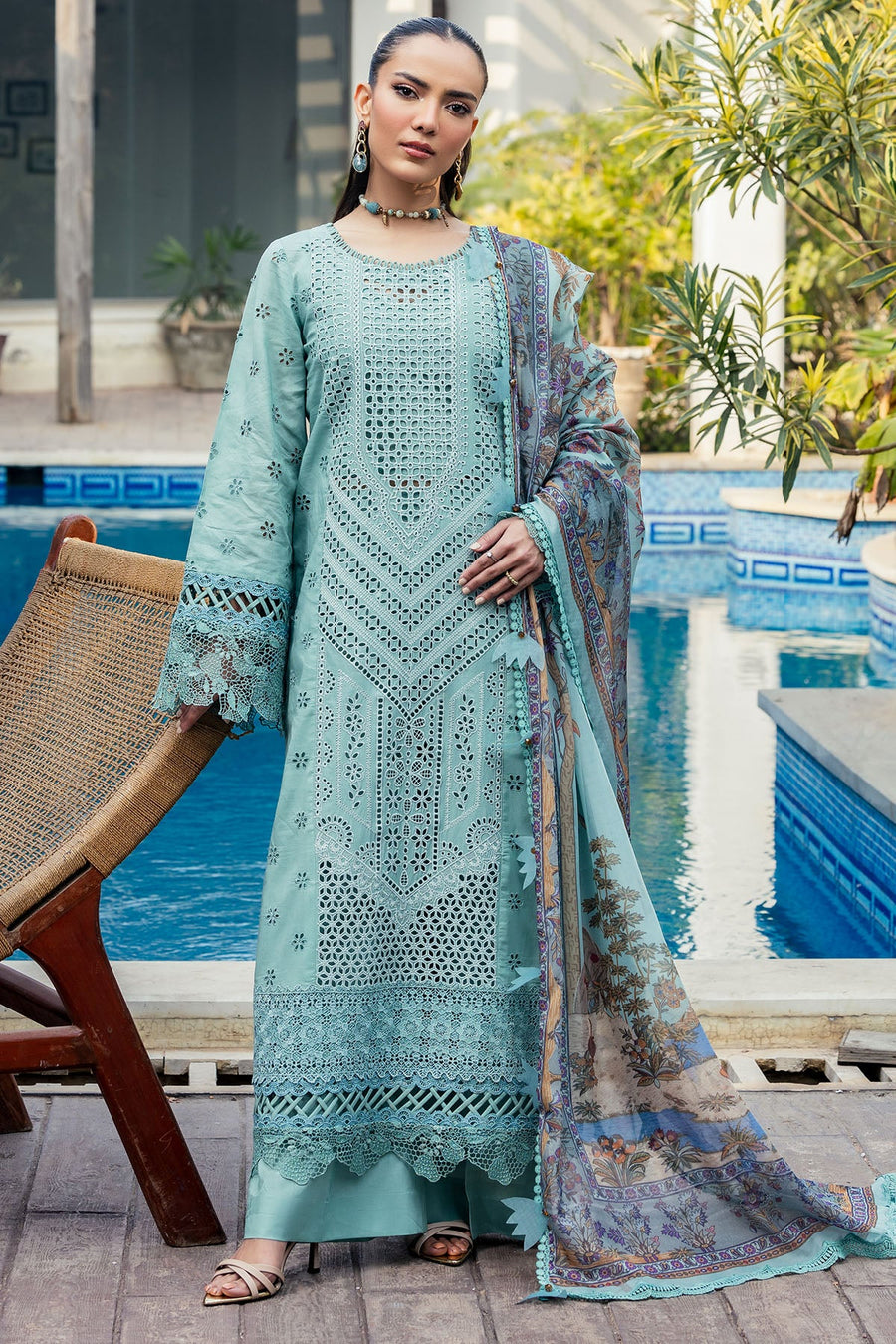 Motifz Premium Embroidered Lawn Unstitched 3Pc Suit 5328-ISABEAU