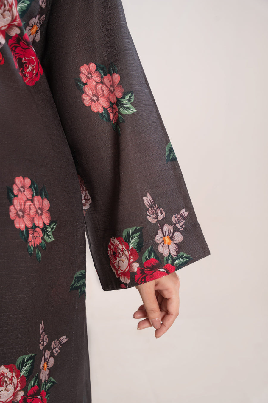 Feathers Digital Printed Khaddar Unstitched 3Pc Suit MYRONE-FT570