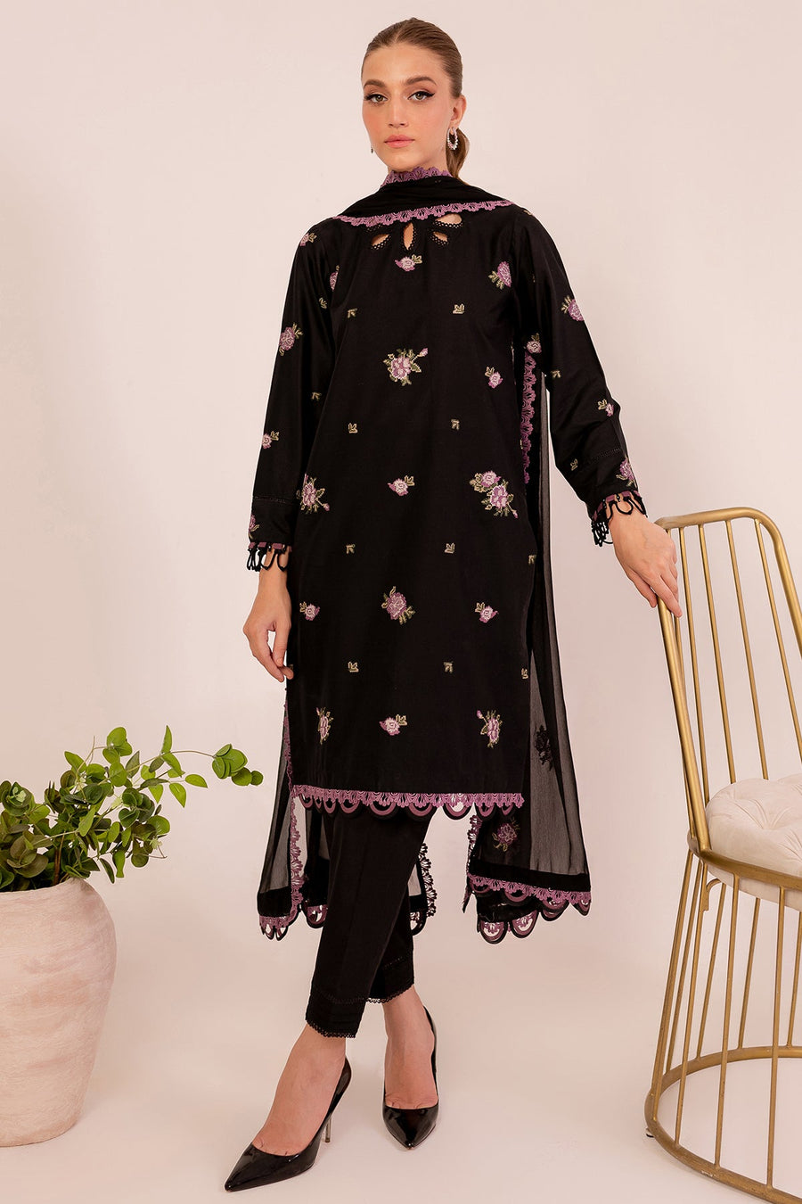 Farasha Summer Essentials Embroidered Lawn Unstitched 3Pc Suit - MYSTIQUE