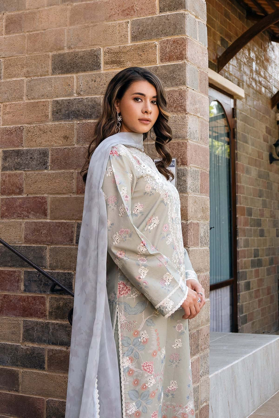 Afrozeh Damask The Holiday Unstitched Lawn 3Pc Suit AL-25-V2-09B MAELIS