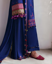 Republic Womenswear Amaris Unstitched Karandi 3Pc Suit D-10 Maris
