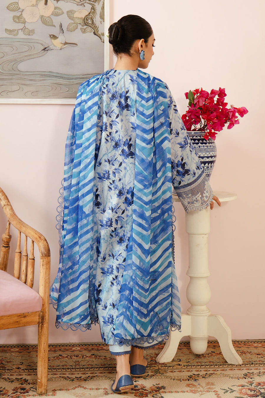 Afrozeh Malina Embroidered Luxury Lawn Unstitched 3Pc Suit AL-24-V3-10 MERIAL
