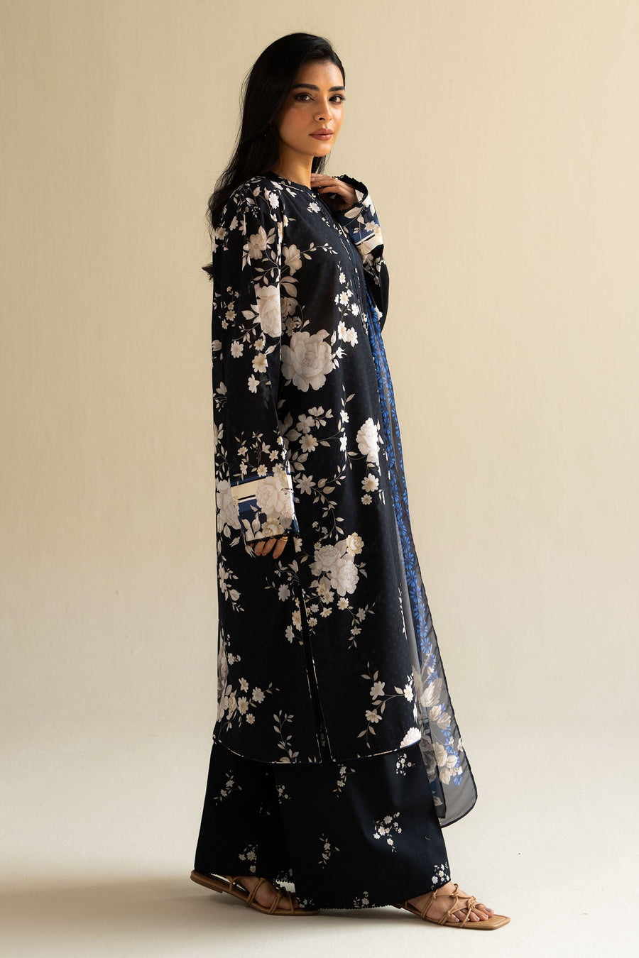 Coco by Zara Shahjahan Prints Unstitched Lawn 3Pc Suit D-05B MIA