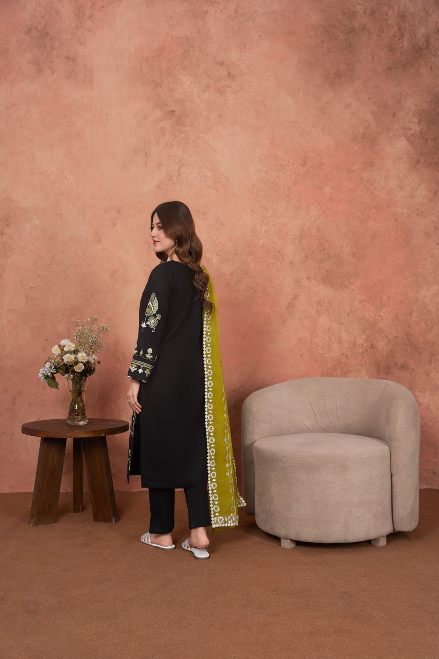 Feathers Premium Embroidered Lawn Unstitched 3Pc Suit - Midnight Zari Garden