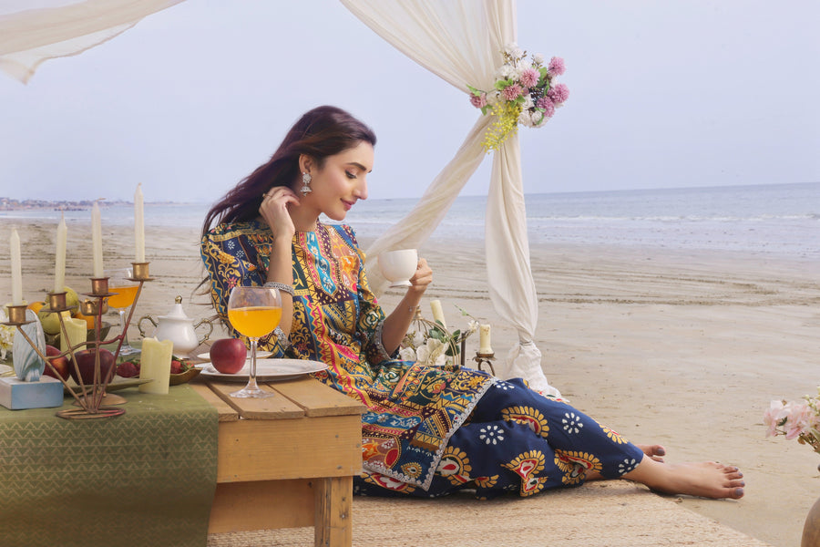 Feathers Whisper Winds Unstitched Printed Lawn 2Pc Suit NAVARA-FT498