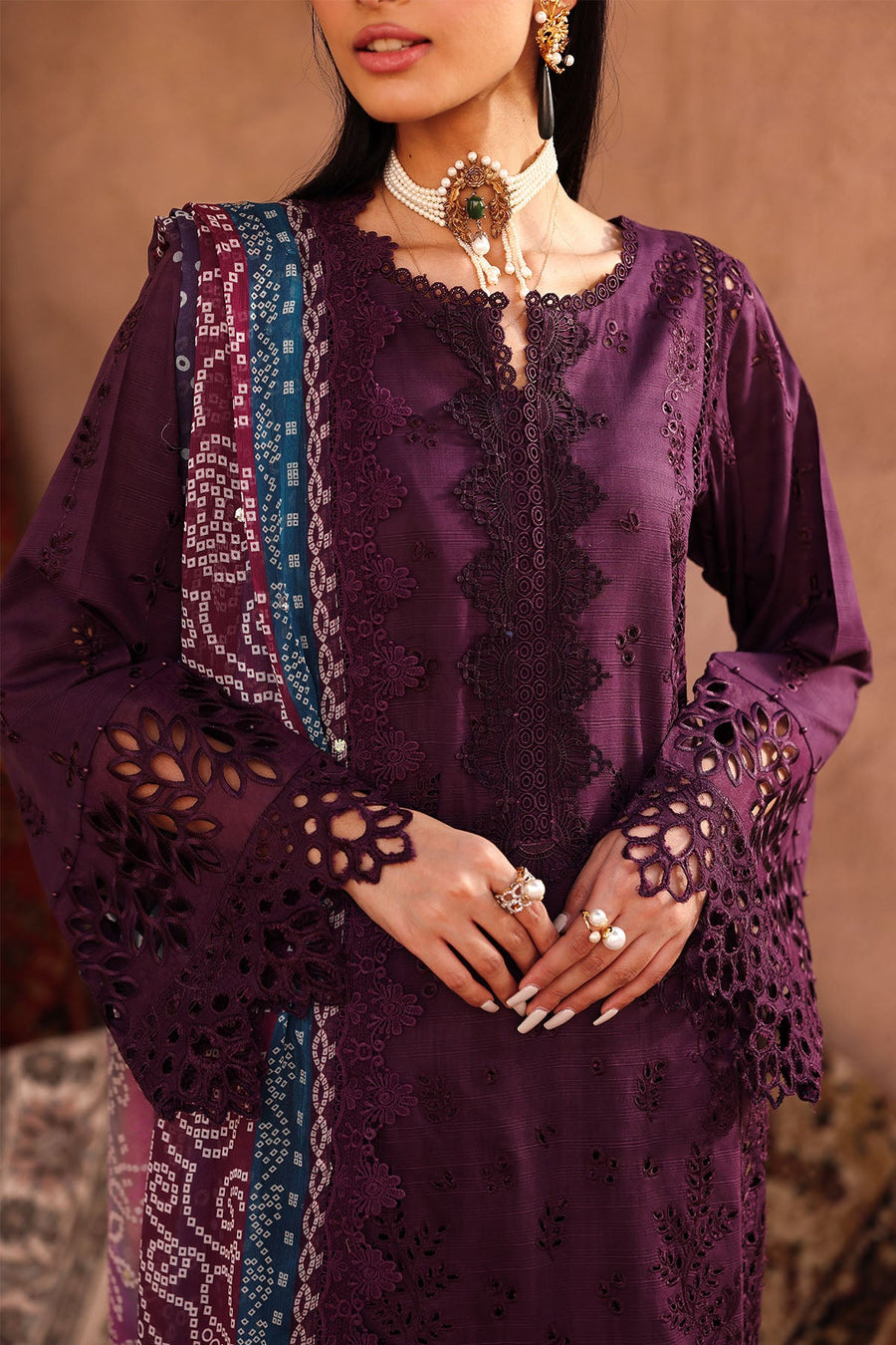 NUREH Bazar Chikankari Doriya Lawn Unstitched 3Pc Suit NE-161