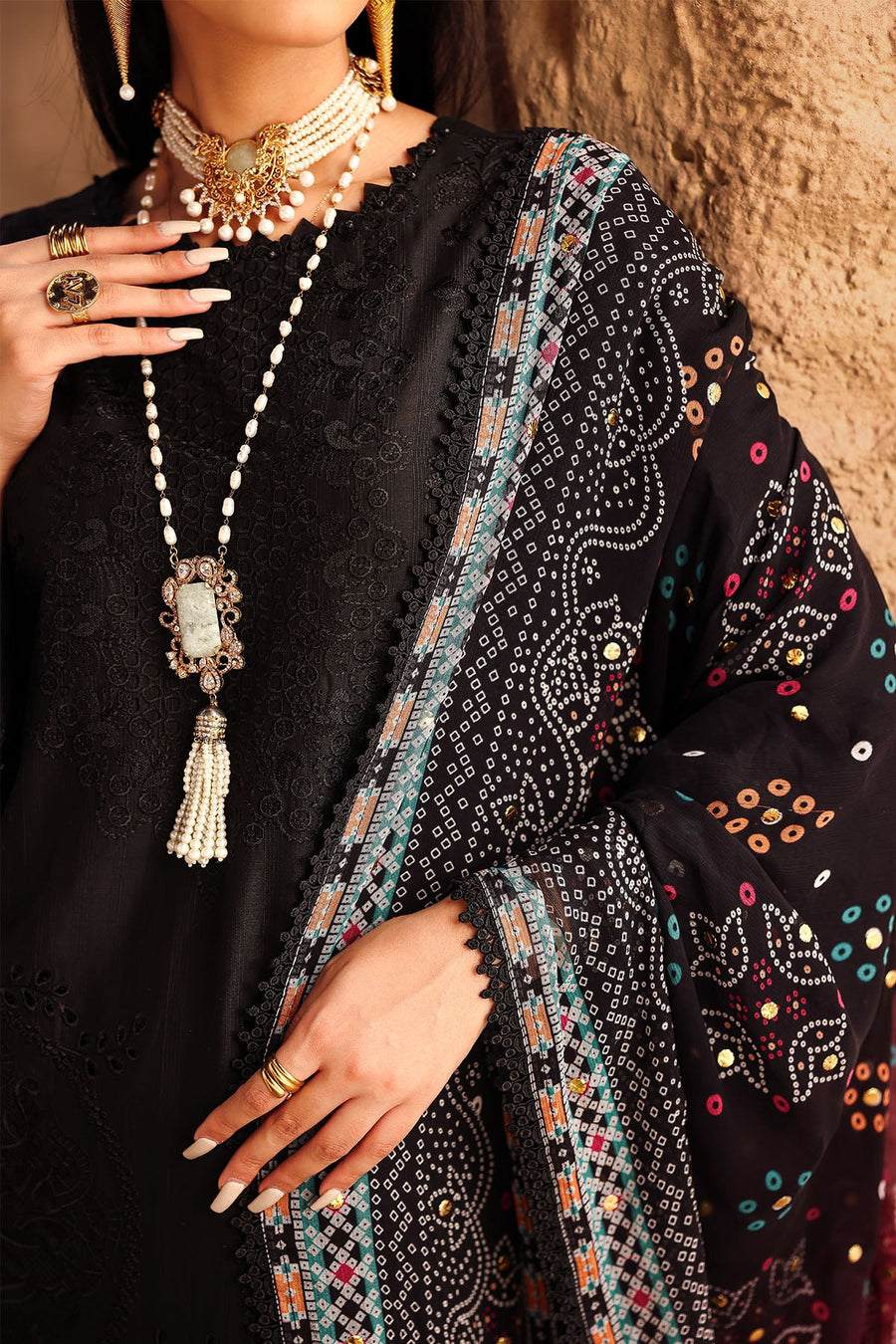 NUREH Bazar Chikankari Doriya Lawn Unstitched 3Pc Suit NE-162
