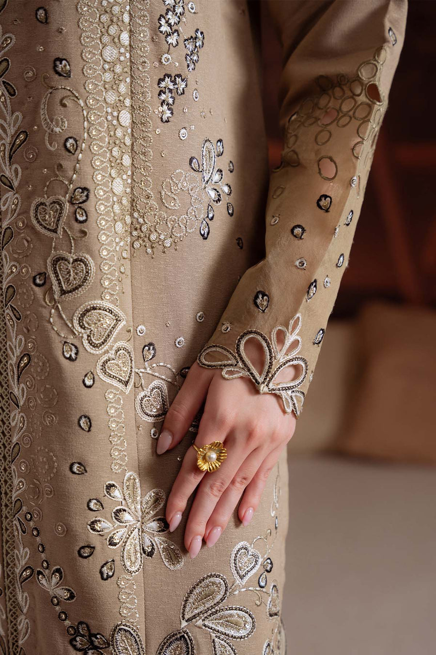 NUREH Exclusive Embroidered Karandi Unstitched 3Pc Suit NE-170