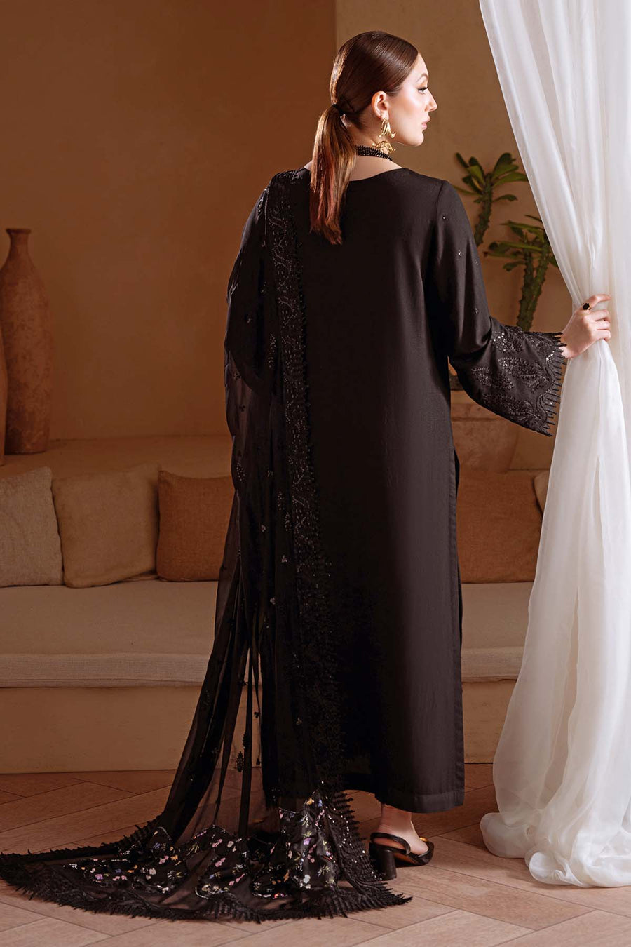 NUREH Exclusive Embroidered Karandi Unstitched 3Pc Suit NE-174