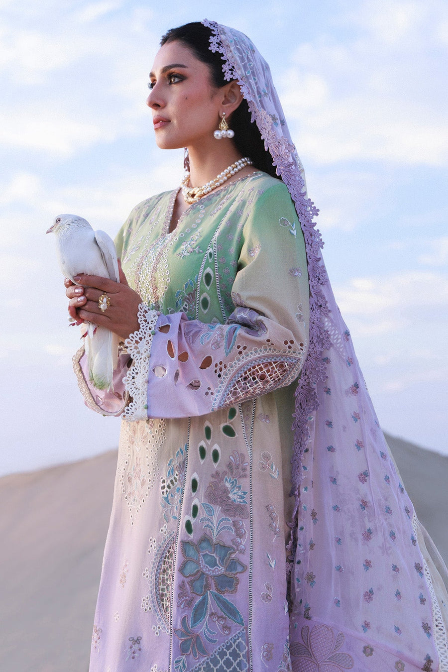 NUREH Aman Embroidered Luxury Lawn Unstitched 3Pc Suit NE-228