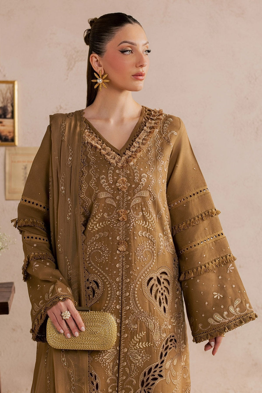 NUREH Exclusive Embroidered Karandi Unstitched 3Pc Suit NE-270