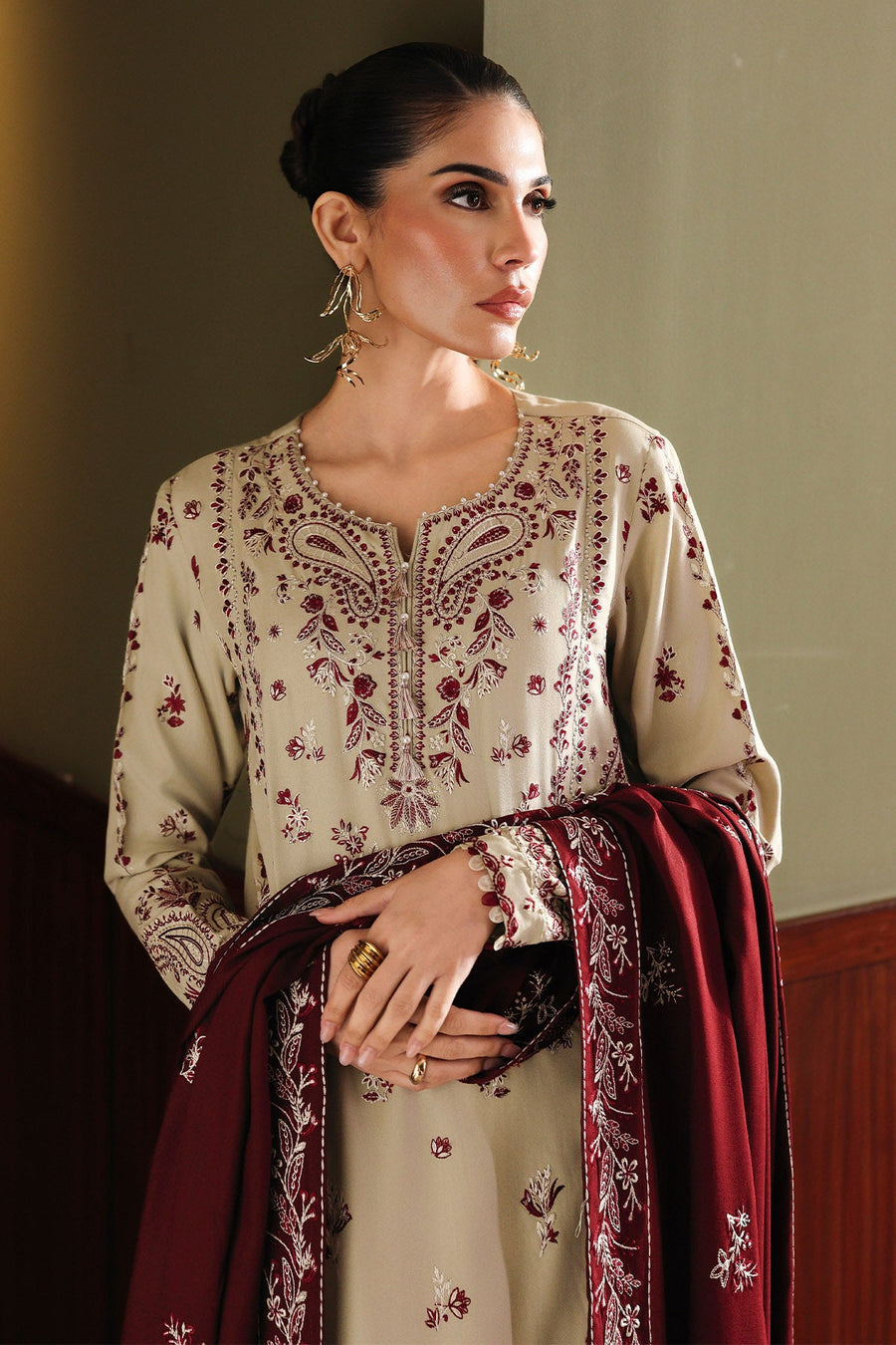 NUREH Exclusive Luxury Embroidered Marina Unstitched 3Pc Suit NE-278