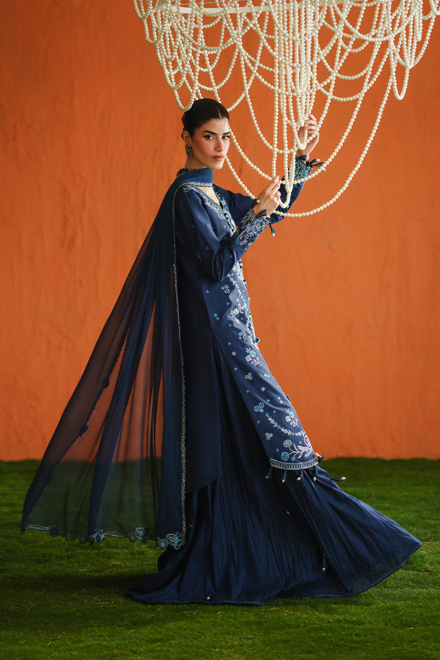 Zariya Zaira Embroidered Luxury Lawn Unstitched 3Pc Suit ZB6S104 NEVE