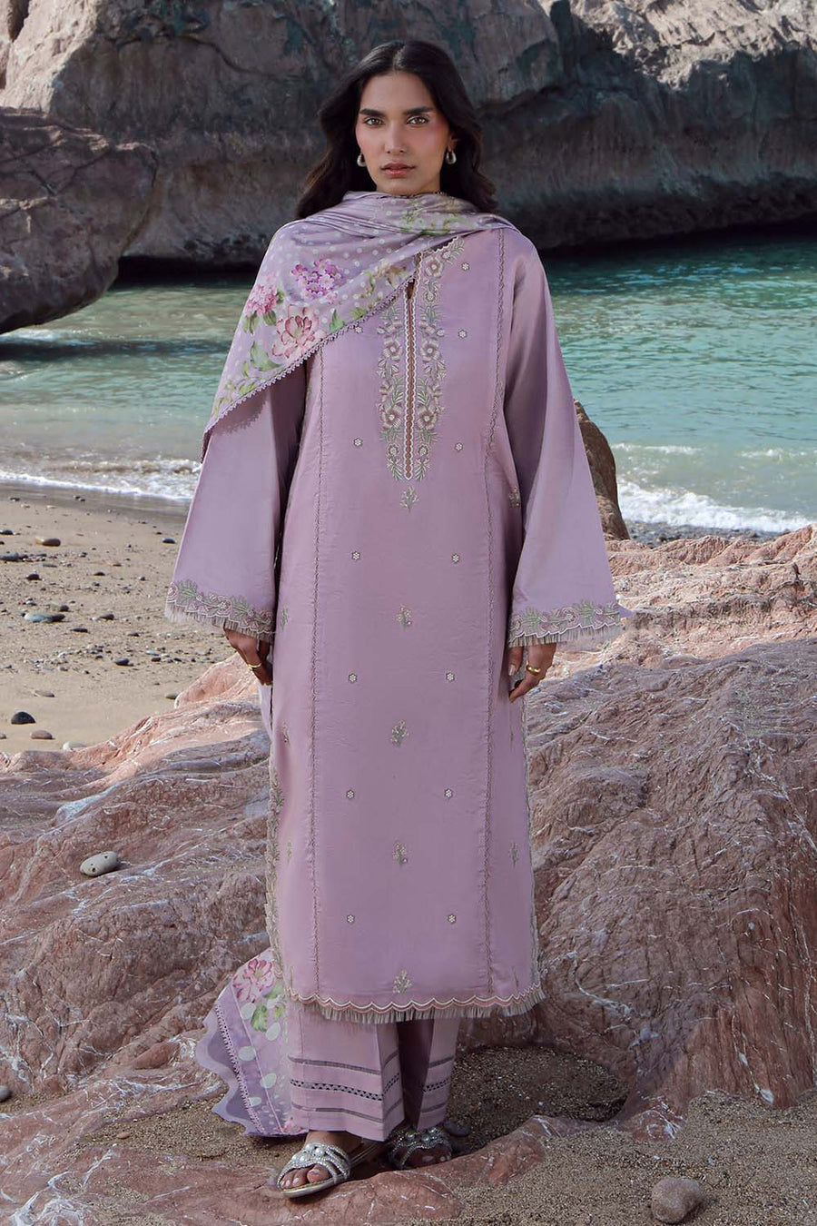 Seran Afsanah Embroidered Lawn Unstitched 3Pc Suit D-04 NIHAL