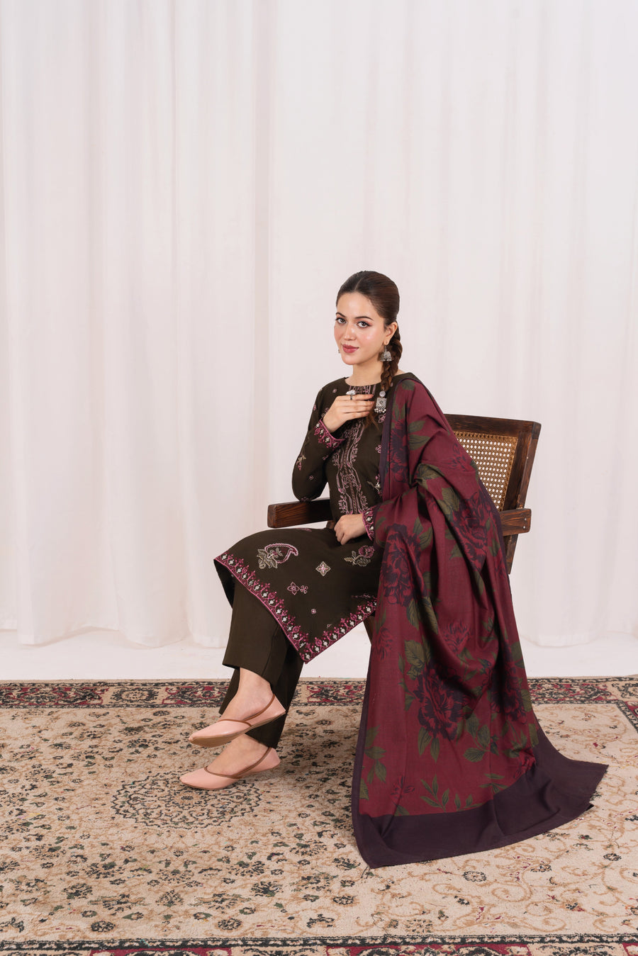 Feathers Fully Embroidered Dhanak Unstitched 3Pc Suit NIVORA-FT555