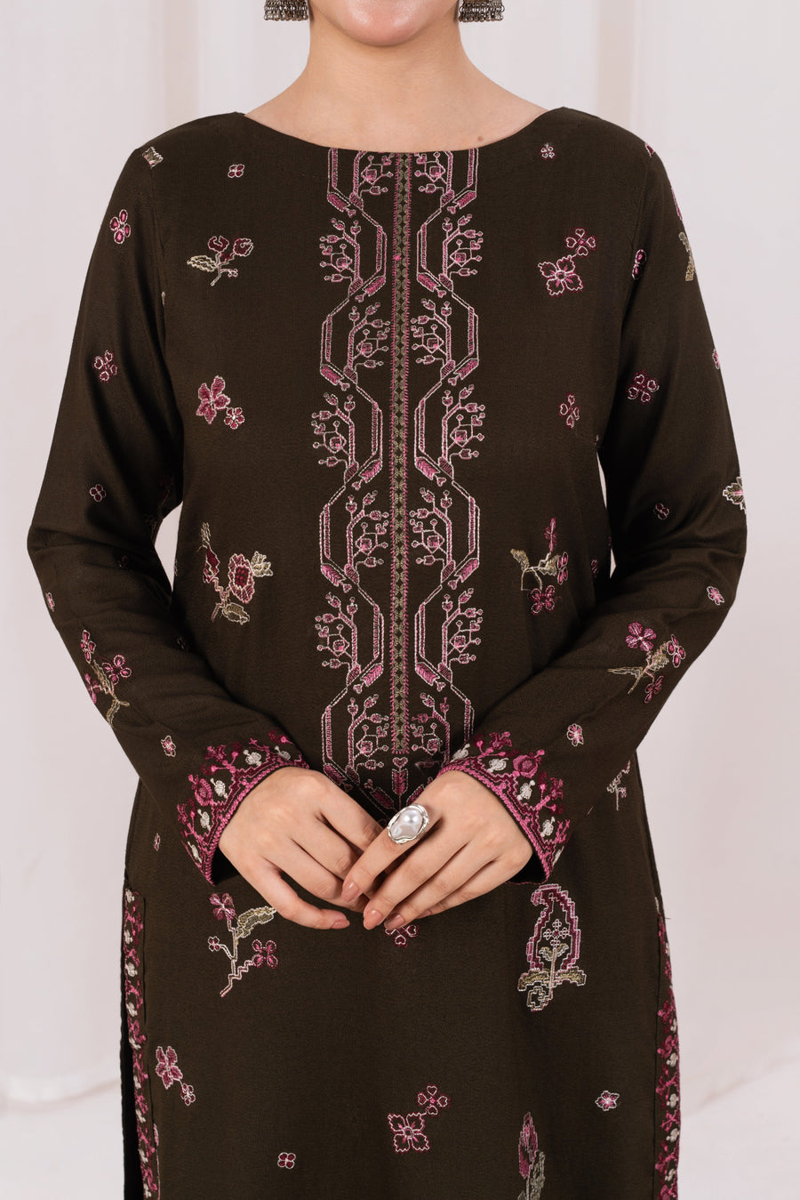 Feathers Fully Embroidered Dhanak Unstitched 3Pc Suit NIVORA-FT555
