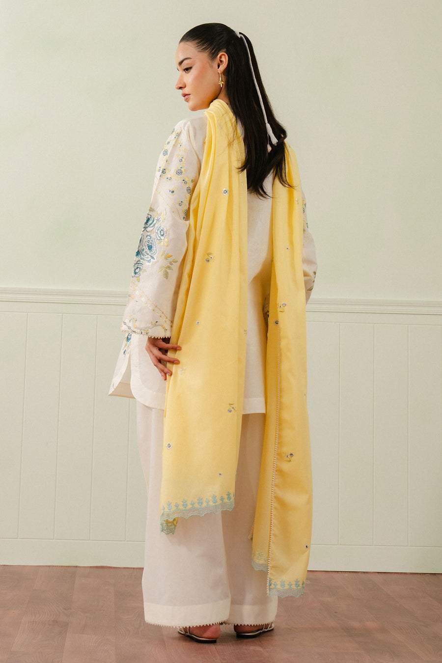 Coco by Zara Shahjahan Embroidered Lawn Unstitched 3Pc Suit D-10B NORA