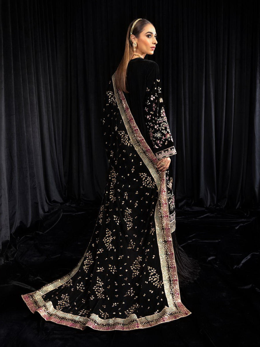 NUREH Maya Embroidered Velvet Unstitched 3Pc Suit NS-104 KIYARA