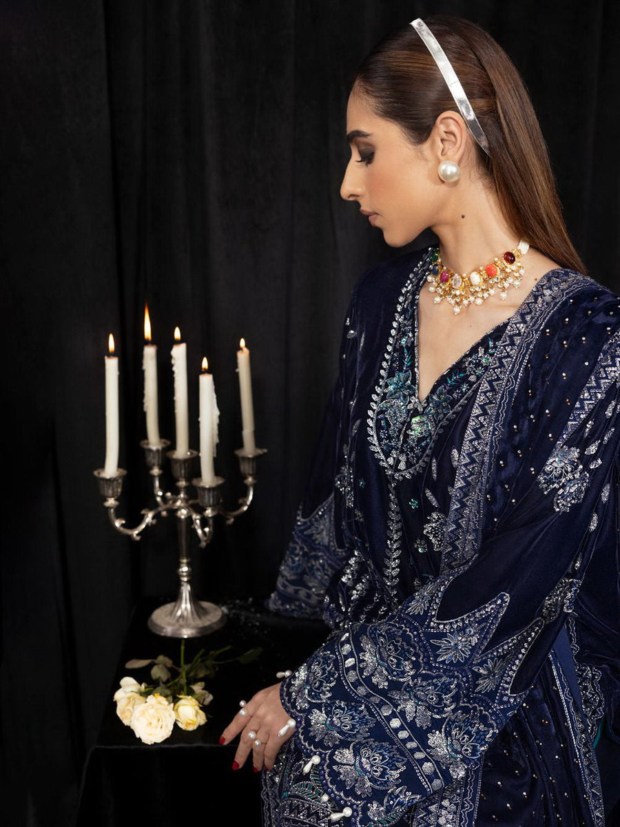 NUREH Maya Embroidered Velvet Unstitched 3Pc Suit NS-105 SAFEENA