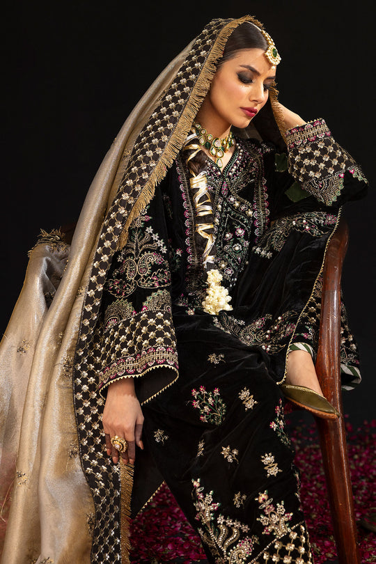 NUREH Maya Embroidered Velvet Unstitched 3Pc Suit NS-97 MORBAGH