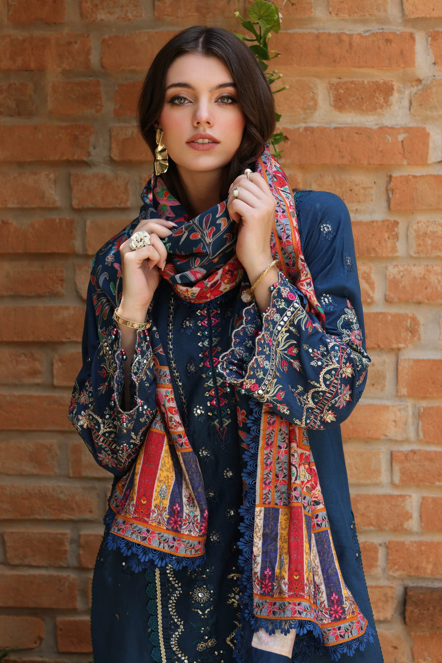 Noor by Saadia Asad Embroidered Khaddar Unstitched 3Pc Suit D-05