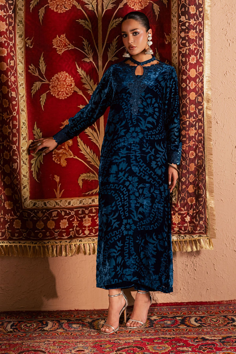 NUREH Ballerina Embroidered Velvet Palachi Unstitched 2Pc Suit NU2-188