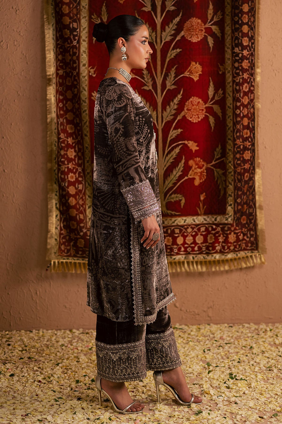 NUREH Ballerina Embroidered Velvet Palachi Unstitched 2Pc Suit NU2-192