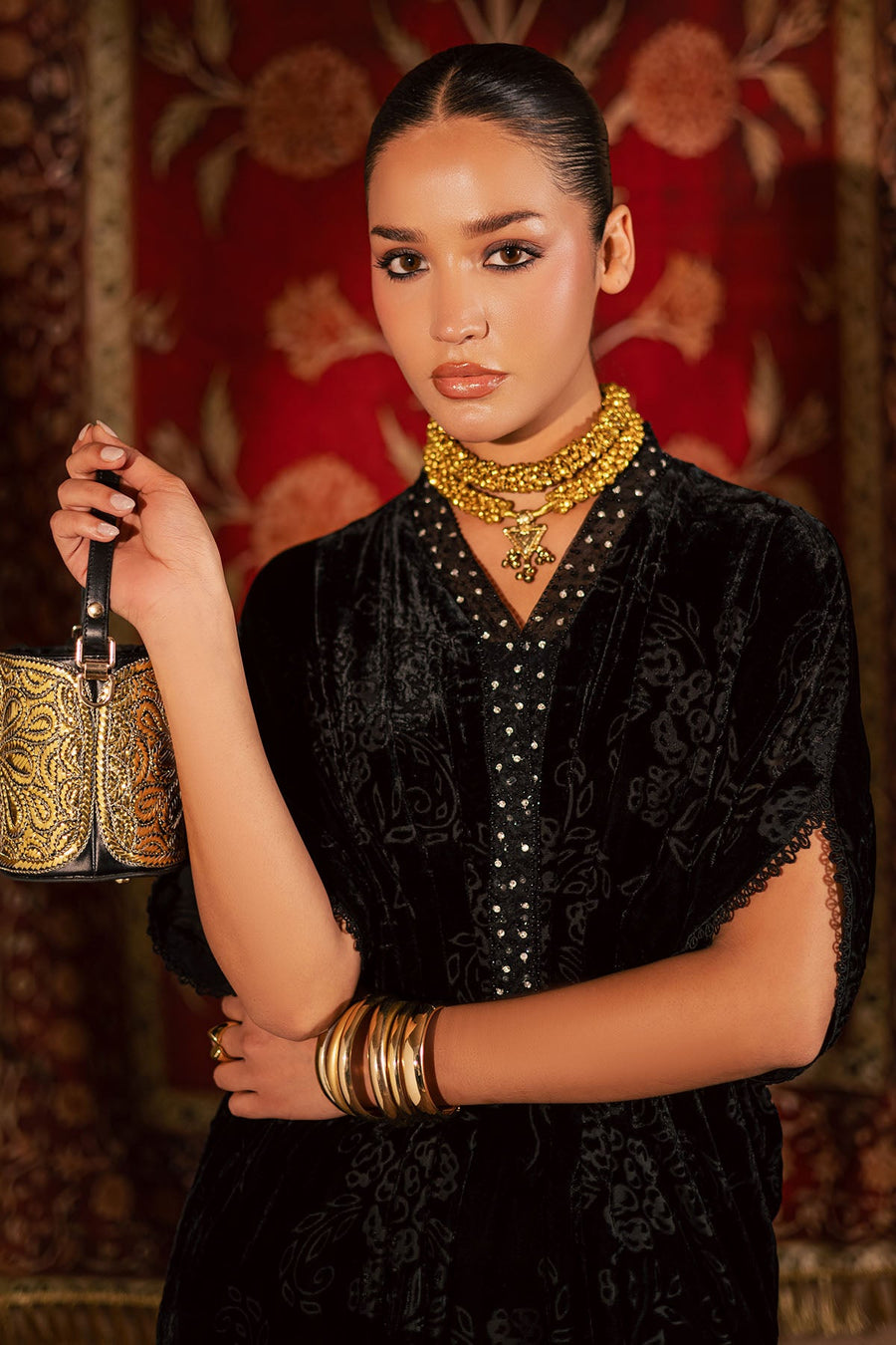 NUREH Ballerina Embroidered Velvet Palachi Unstitched 2Pc Suit NU2-193