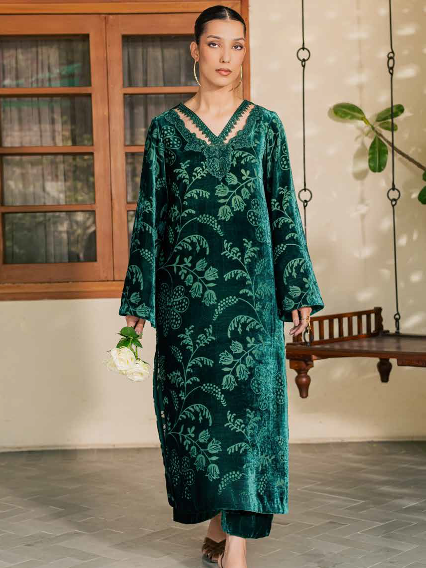 Nureh Ballerina Embroidered Velvet Palachi Unstitched 2Pc Suit NU2-227
