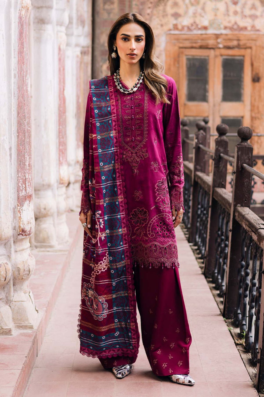 NUREH Maya Embroidered Linen Unstitched 3Pc Suit NW-100